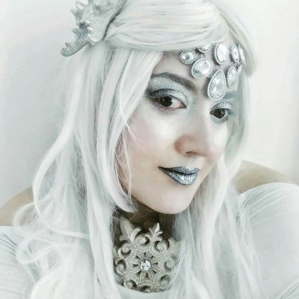 Meet your Posher, Yl'luria